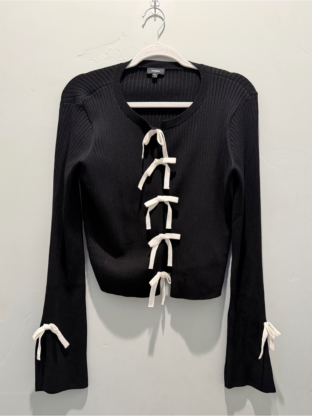 Express Black Ribbed Tie-Front Long Sleeve Top Large